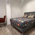 Les Logis Du Sud - Pampa Et Olivier * Gallargues-le-Montueux